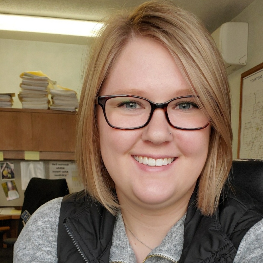 Meet your Posher, Katelyn